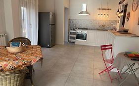 Home Vania